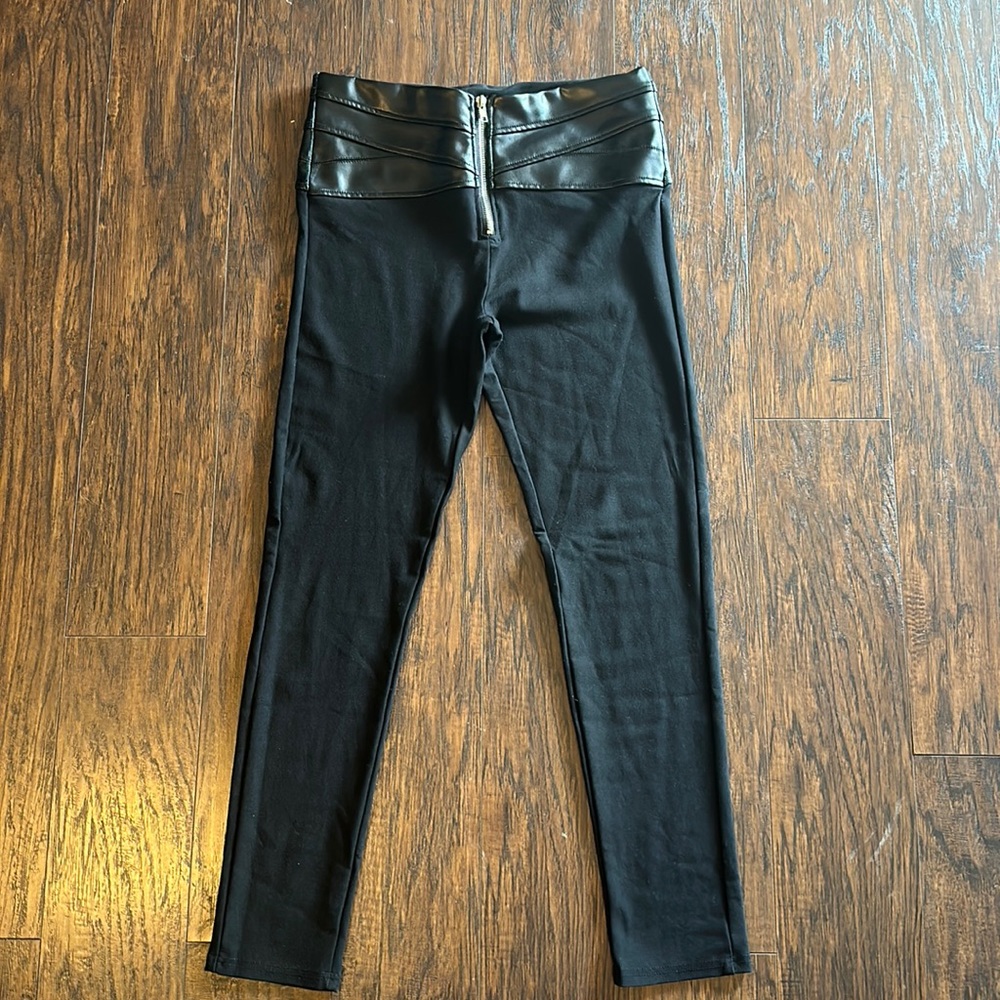 Yelet pants